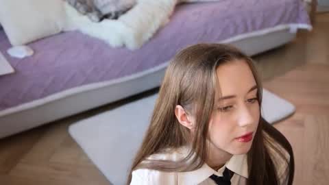 Elina online show from 09/11/25, 06:46