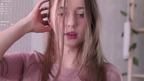 Elina online show from 03/15/26, 10:32