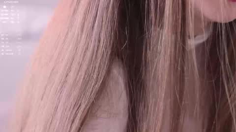 Elina online show from 03/19/26, 09:13