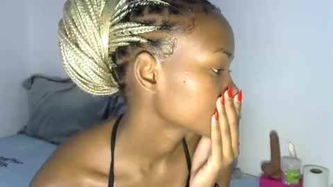 Pretty doll online show from 11/27/25, 09:44