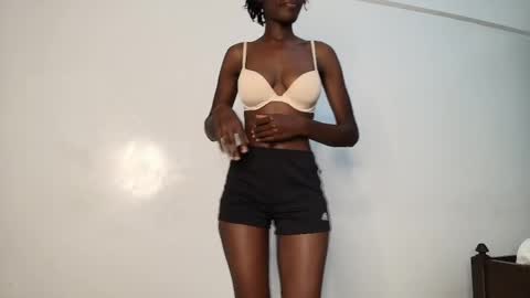 pretty_sexxxy online show from 04/09/26, 11:59