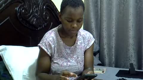 Snapshot of pretty_sheanna chatting on 06/26/26, 12:42 pretty_sheanna online show from 06/26/26, 12:42