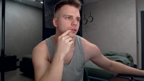 Justin online show from 12/03/24, 07:43