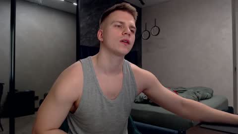 Justin online show from 12/04/24, 03:43