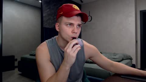 Justin online show from 03/05/25, 06:44