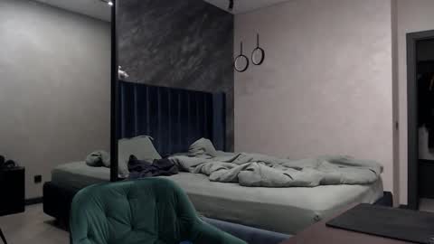 Justin online show from 11/22/25, 05:01