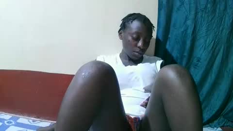 pretty_tiffany1 online show from 02/19/26, 08:10