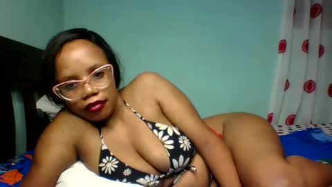 Snapshot of pretty_zara chatting on 04/11/26, 05:12 pretty zara online show from 04/11/26, 05:12