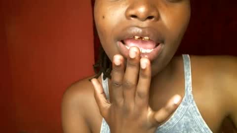 SaraCattra online show from 01/23/25, 08:24