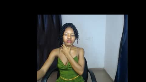 helen online show from 03/02/26, 05:42