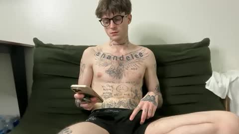 pretty boy online show from 02/06/26, 03:22