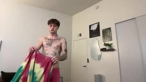 pretty boy online show from 05/23/26, 04:39
