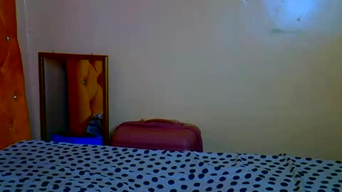 prettycandy0 online show from 03/15/26, 06:58