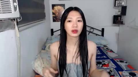 Snapshot of prettycumnotes69 chatting on 09/21/25, 03:30 ASHLEY online show from 09/21/25, 03:30