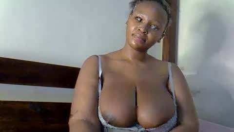 prettydey1 online show from 05/18/26, 04:13