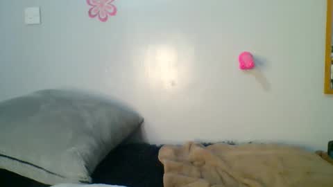 Snapshot of prettyela chatting on 06/01/26, 12:07 PrettyEla online show from 06/01/26, 12:07