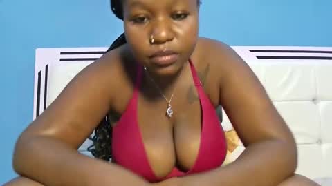 Snapshot of prettyemm chatting on 01/15/26, 08:30 prettyemm online show from 01/15/26, 08:30