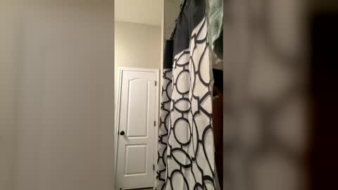 prettyfacefemale online show from 02/11/26, 07:46