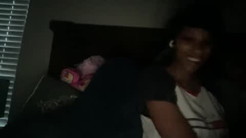 prettyfacefemale online show from 02/19/26, 10:39