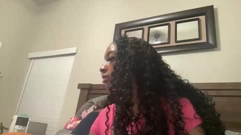 prettyfacefemale online show from 03/12/26, 04:18