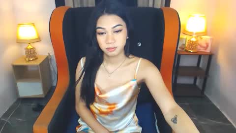 prettyhothugecock online show from 01/10/25, 12:36