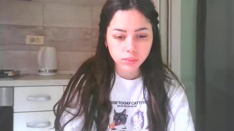 prettyjulliette online show from 05/17/26, 01:07