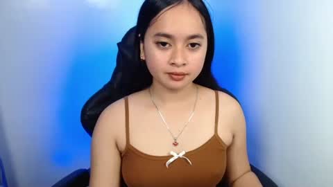 prettylittle_lady online show from 02/15/26, 02:08