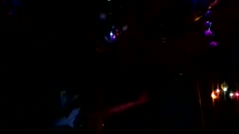 2LeSbIaNs1CaM69 online show from 05/17/26, 08:23