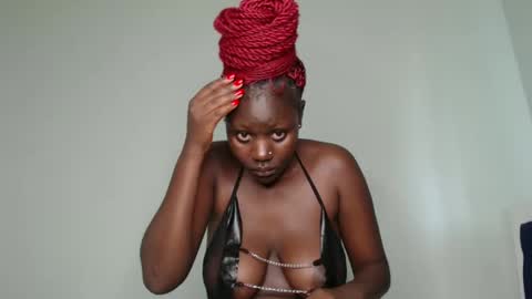 Snapshot of prettyliz1999 chatting on 01/10/25, 09:44 Lizzy online show from 01/10/25, 09:44