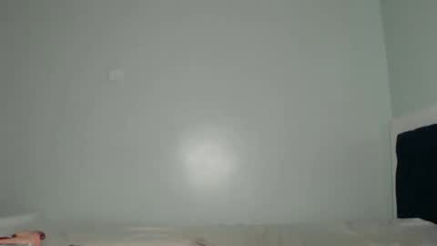 Snapshot of prettyliz1999 chatting on 02/27/25, 11:52 Lizzy online show from 02/27/25, 11:52