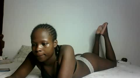 Melly online show from 02/25/25, 02:36