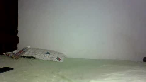 Melly online show from 03/02/25, 01:04