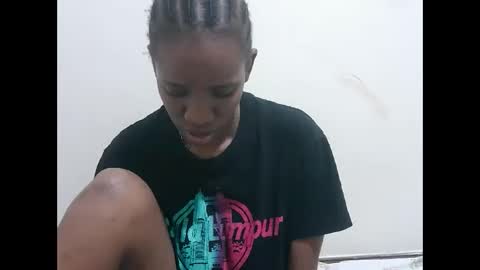 Snapshot of prettynana2 chatting on 12/15/25, 10:58 nana online show from 12/15/25, 10:58