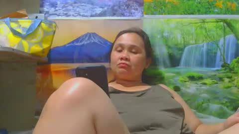 Nhing online show from 11/25/25, 12:16