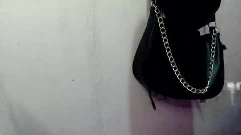 Snapshot of prettyslutbabe chatting on 01/26/25, 04:41 prettyslutbabe online show from 01/26/25, 04:41