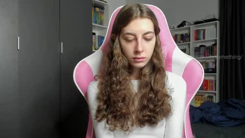 Sophie  next stream will be at Monday  i will wait you guys  online show from 04/03/26, 07:17
