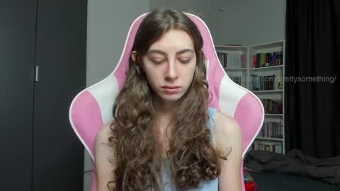 Sophie  next stream will be at Monday  i will wait you guys  online show from 05/05/26, 05:15