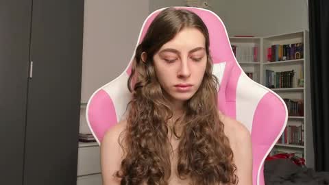 Sophie  next stream will be at Monday  i will wait you guys  online show from 05/12/26, 05:59