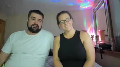 Snapshot of prettystarmn chatting on 10/28/25, 03:21 prettystarmn online show from 10/28/25, 03:21