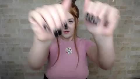 Snapshot of prettyvalerii_ chatting on 02/28/25, 09:04 Valeri online show from 02/28/25, 09:04