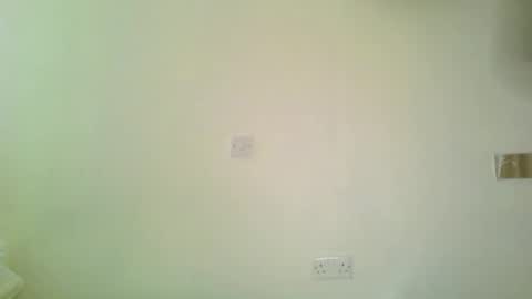 Snapshot of prettyvishy chatting on 03/10/25, 05:54 prettyvishy online show from 03/10/25, 05:54