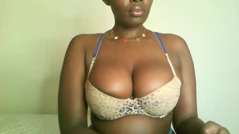 prettyvishy online show from 01/06/26, 04:27