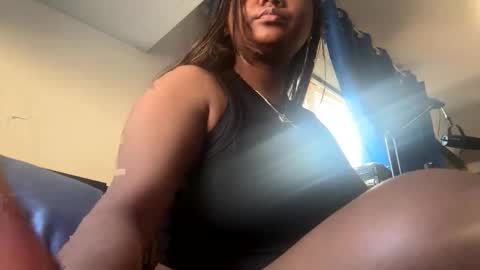 Snapshot of prettyyalisha chatting on 04/14/26, 01:50 prettyyalisha online show from 04/14/26, 01:50