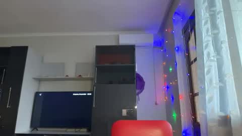 prettyyy_angel online show from 12/23/25, 10:02