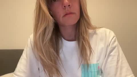 prettyyykittyyy22 online show from 07/31/26, 02:22