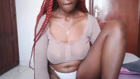 Snapshot of prettyziya chatting on 11/21/25, 08:02 zlya online show from 11/21/25, 08:02