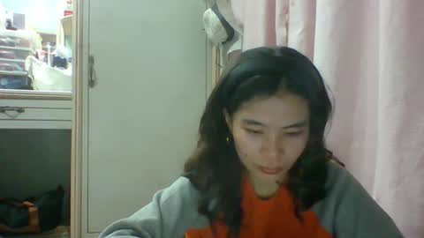 prety784828 online show from 09/25/25, 01:59