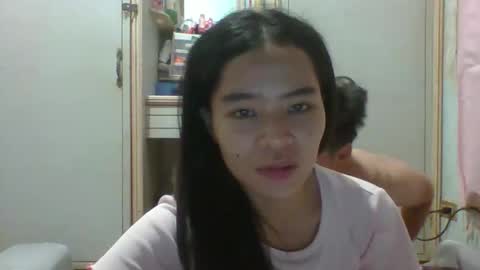 prety784828 online show from 11/12/25, 03:23