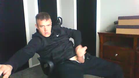 Snapshot of primetimeride chatting on 11/05/25, 01:55 primetimeride online show from 11/05/25, 01:55