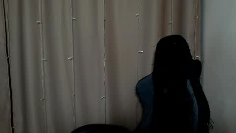 Snapshot of princ4real chatting on 06/04/26, 12:05 prince online show from 06/04/26, 12:05